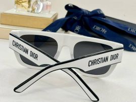 Picture of Dior Sunglasses _SKUfw56609878fw